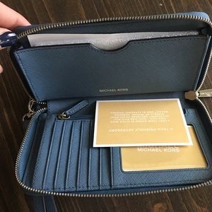 Authentic Michael Kors wristlet wallet